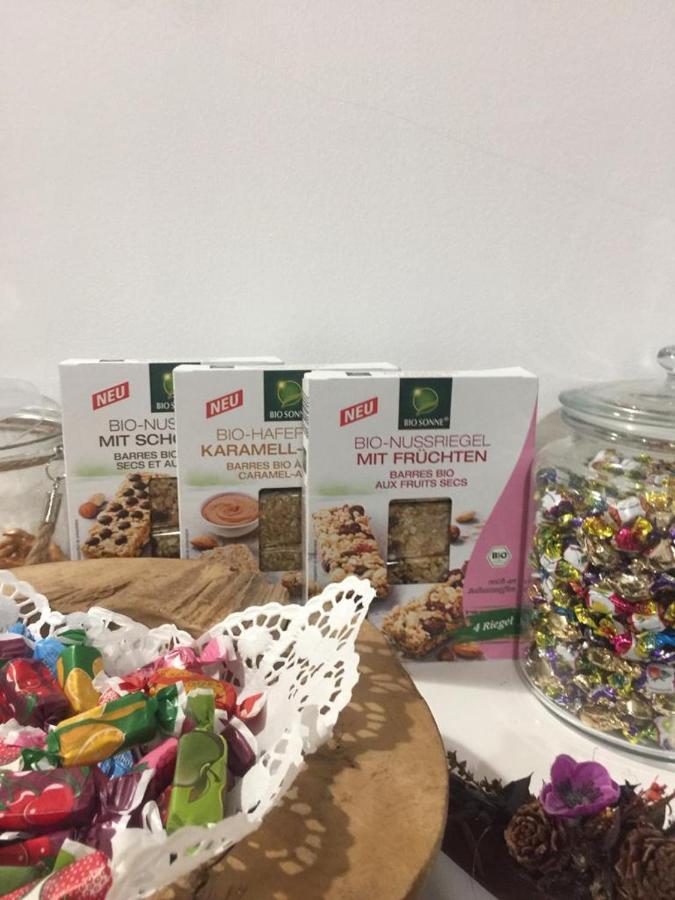 New Mitte Free Snack Hot Tea And Coffee Берлин